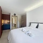 Coco'b, 4p, A/c, Wi-fi, 500m, Parking 아파트 Fréjus