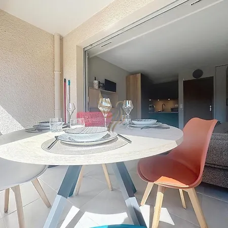 Apartmán Coco'b, 4p, A/c, Wi-fi, 500m, Parking *