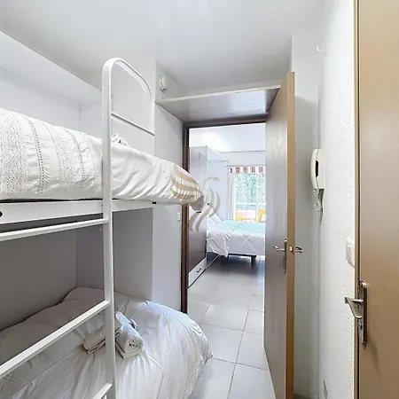 Apartamento Coco'b, 4p, A/c, Wi-fi, 500m, Parking *