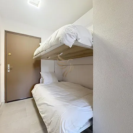 Coco'b, 4p, A/c, Wi-fi, 500m, Parking