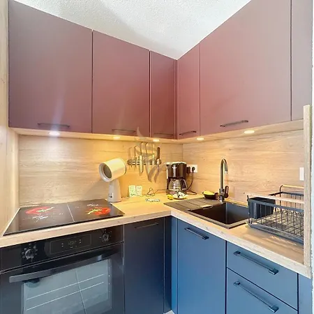 Coco'b, 4p, A/c, Wi-fi, 500m, Parking Lägenhet *