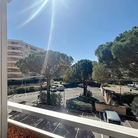 Coco'b, 4p, A/c, Wi-fi, 500m, Parking