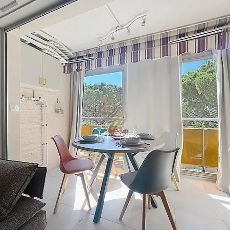 Coco'b, 4p, A/c, Wi-fi, 500m, Parking * Fréjus